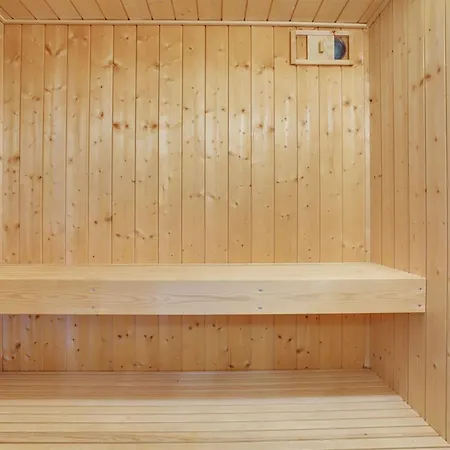 Thorsmod - 2-6km From The Sea By Interhome *